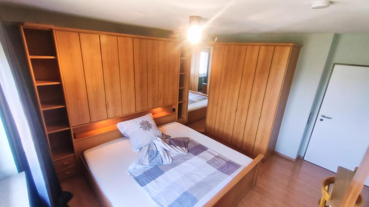 single or doubleroom homestay Kassel Lohfelden Eksteriør billede